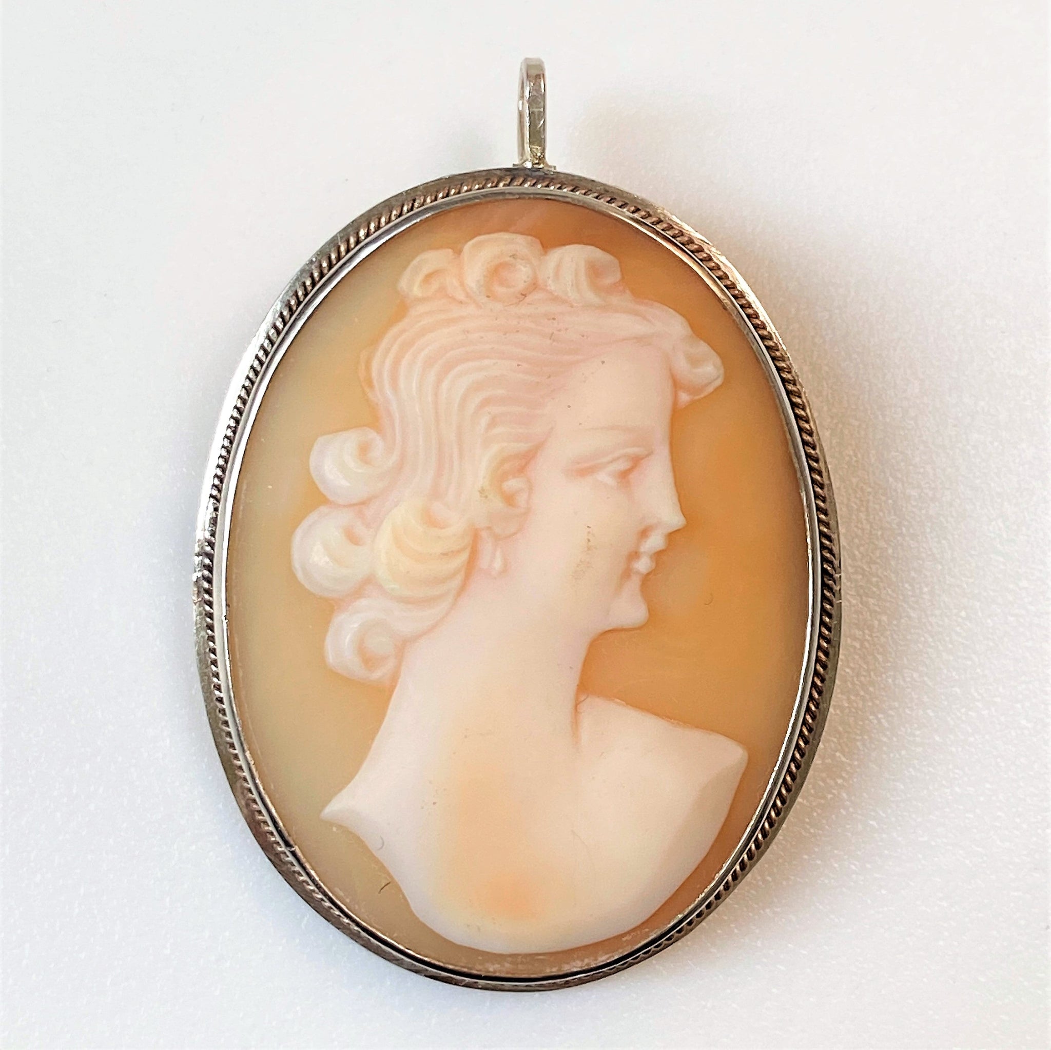 Vintage Silver Shell Cameo Pendant Brooch