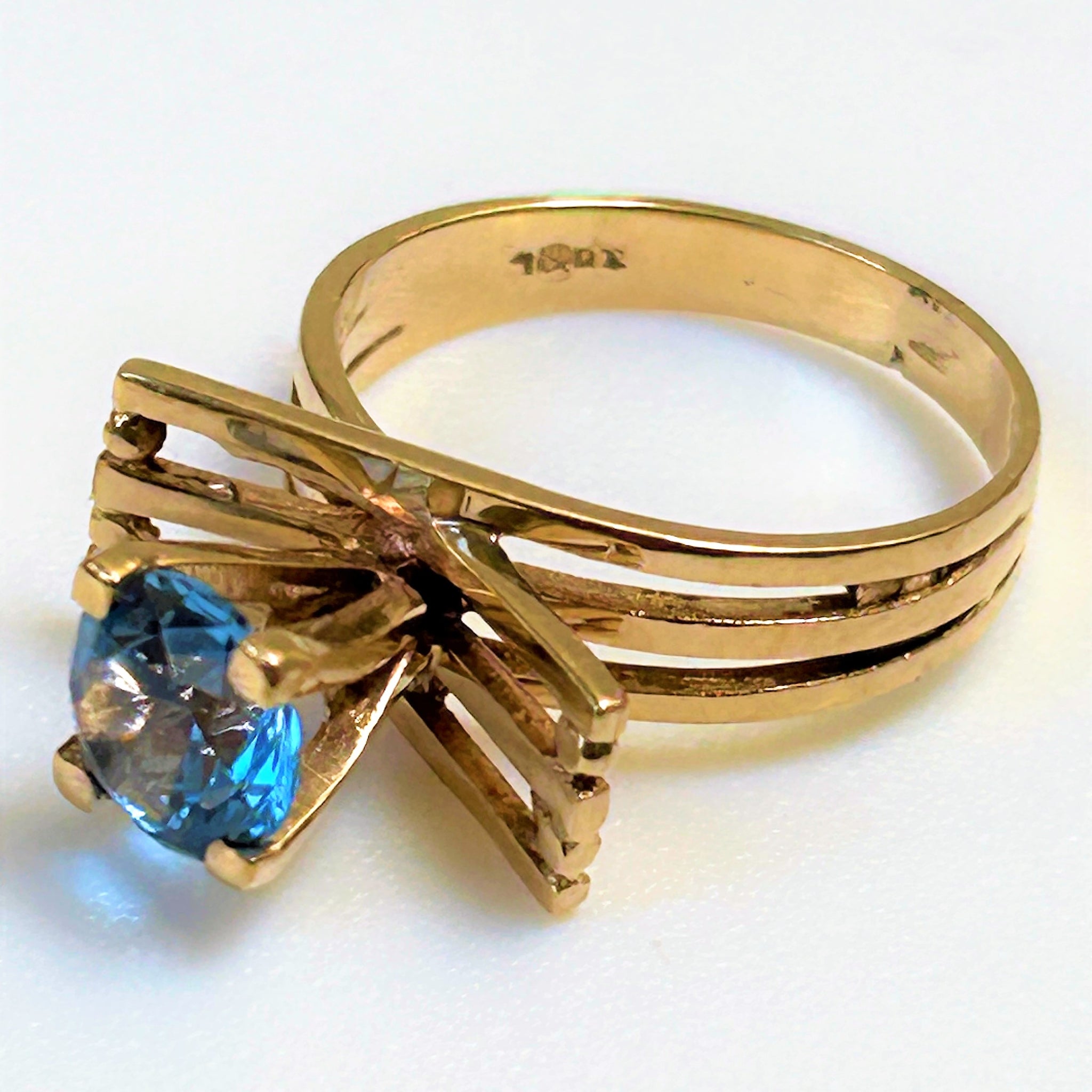 Mid-Century 9ct Gold Blue Topaz Dress Ring