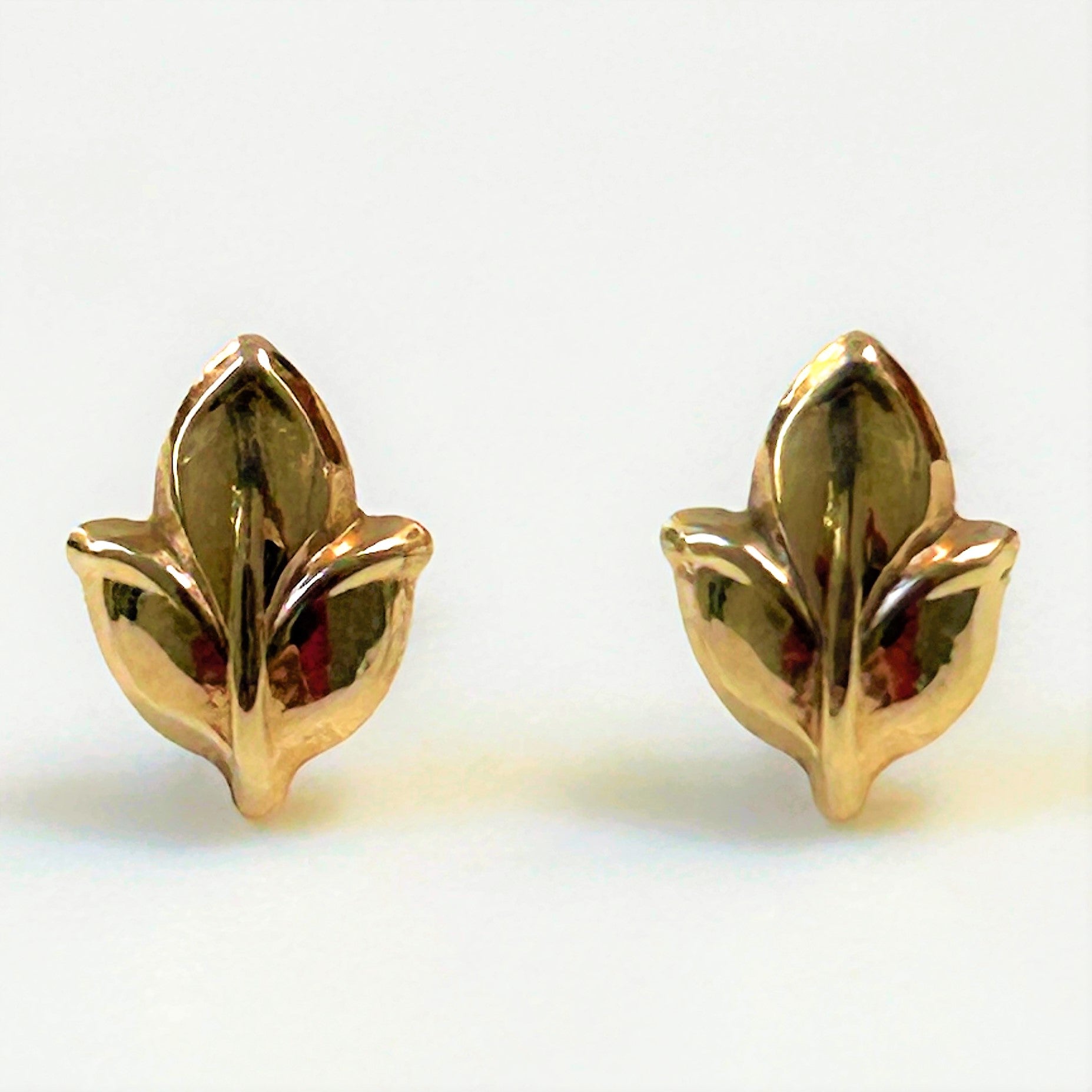 Vintage 9ct Gold Stud Earrings
