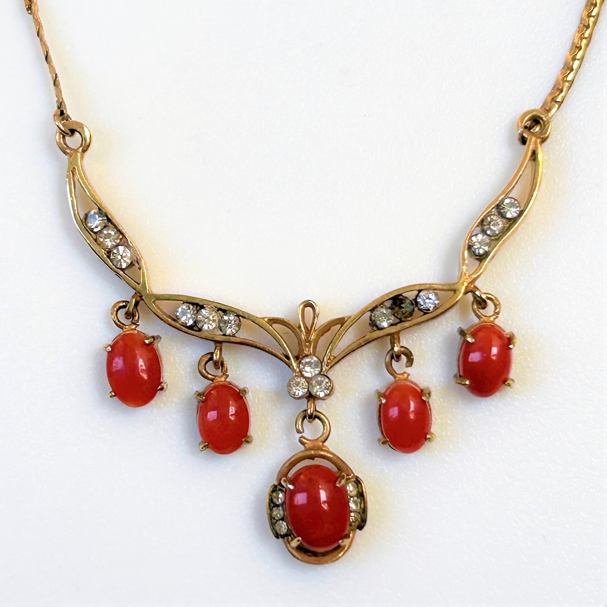 Vintage Yellow Metal and Paste Necklace