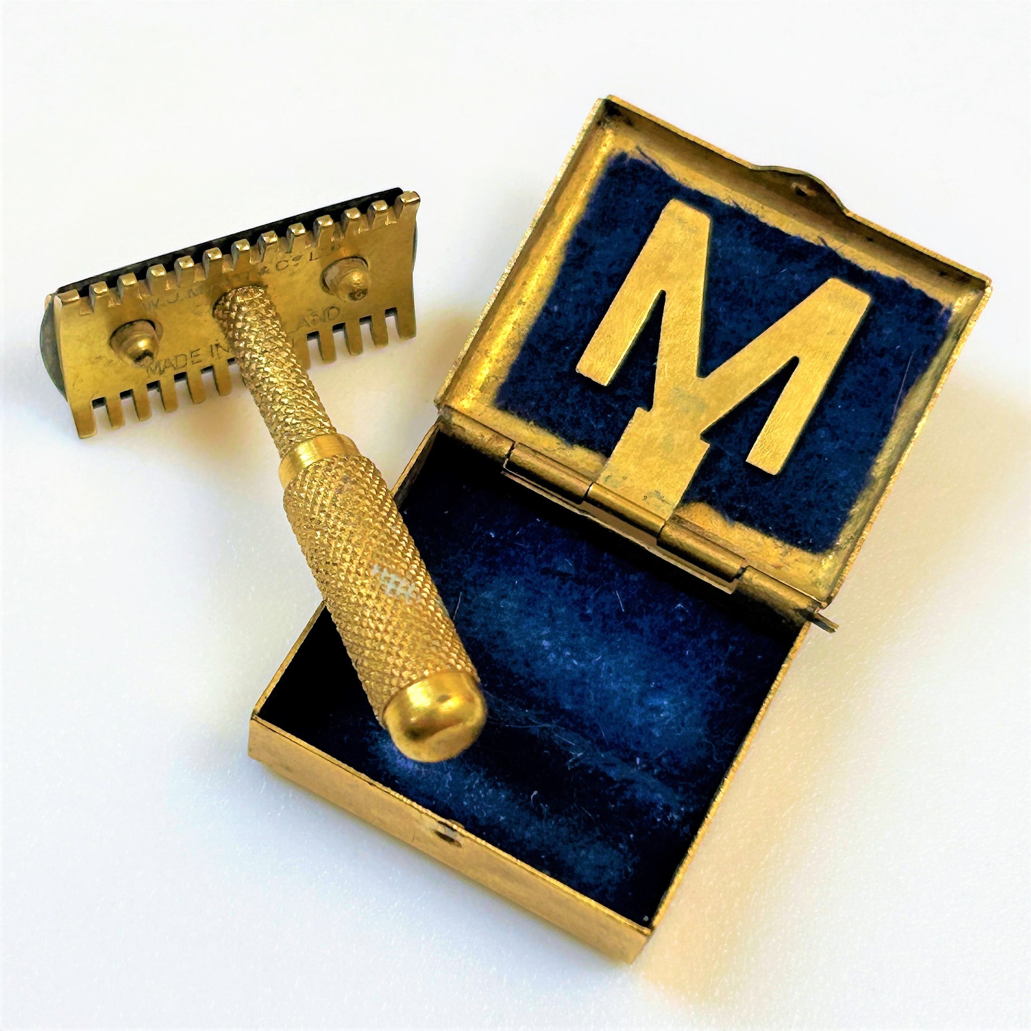 Miniature Ladies Pocket Safety Razor by Myatt
