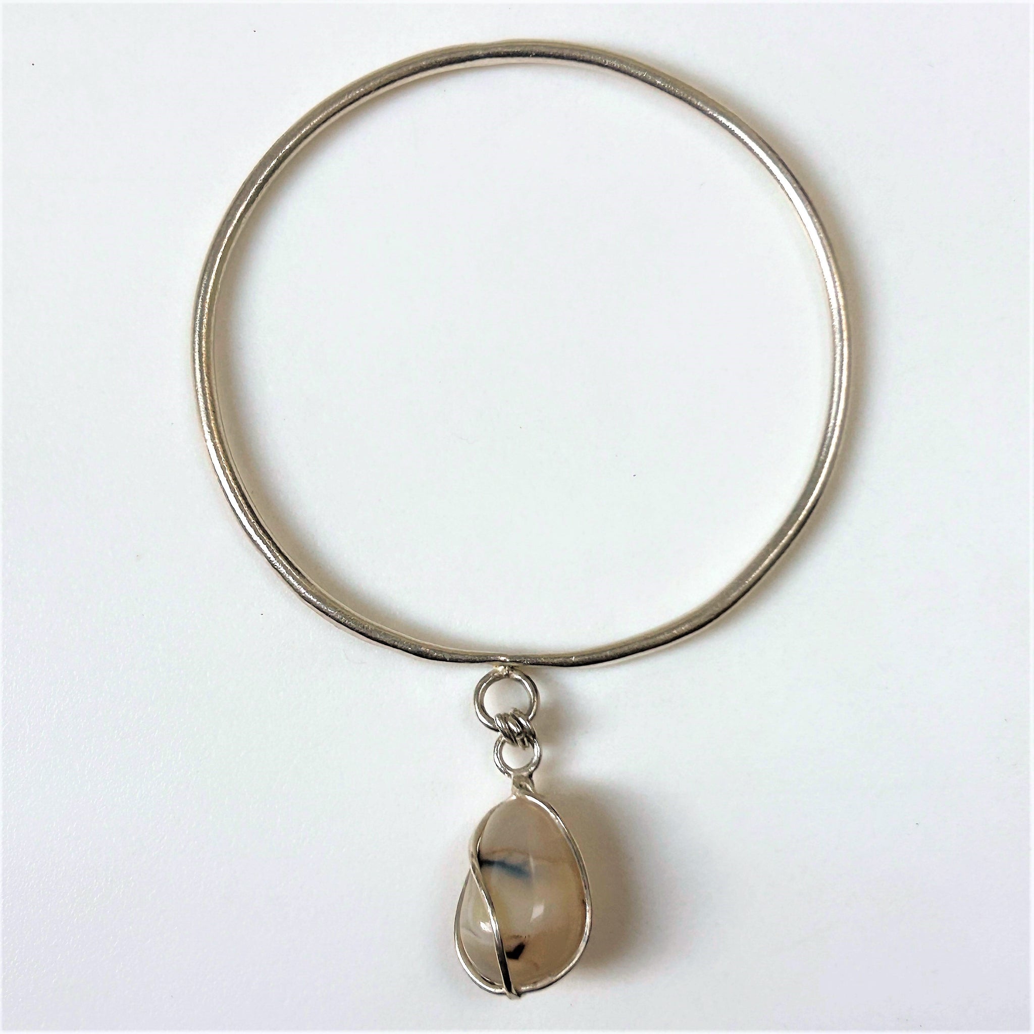 Vintage Silver Bangle Bracelet with Agate Pendant