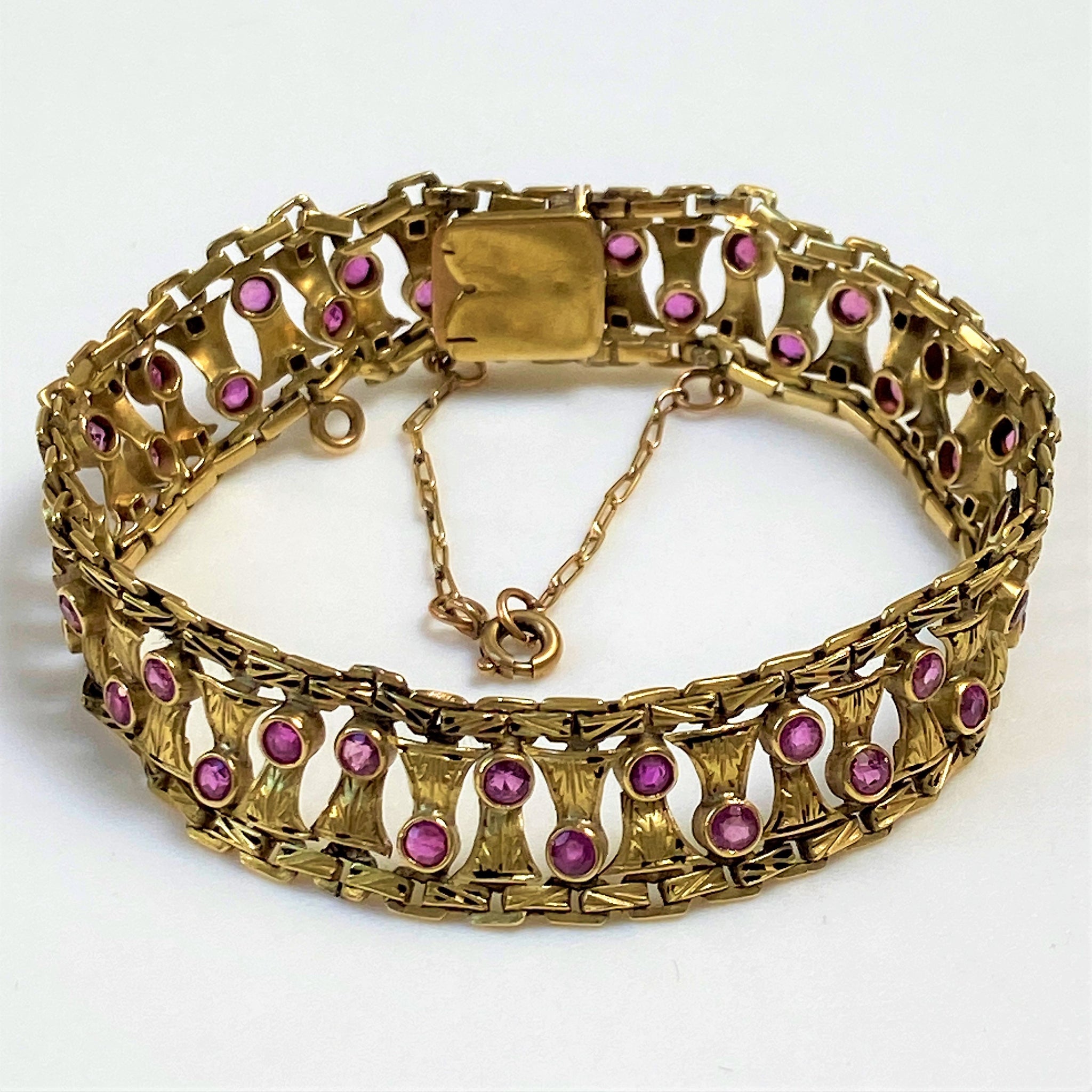 Vintage 18ct Gold and Ruby Bracelet