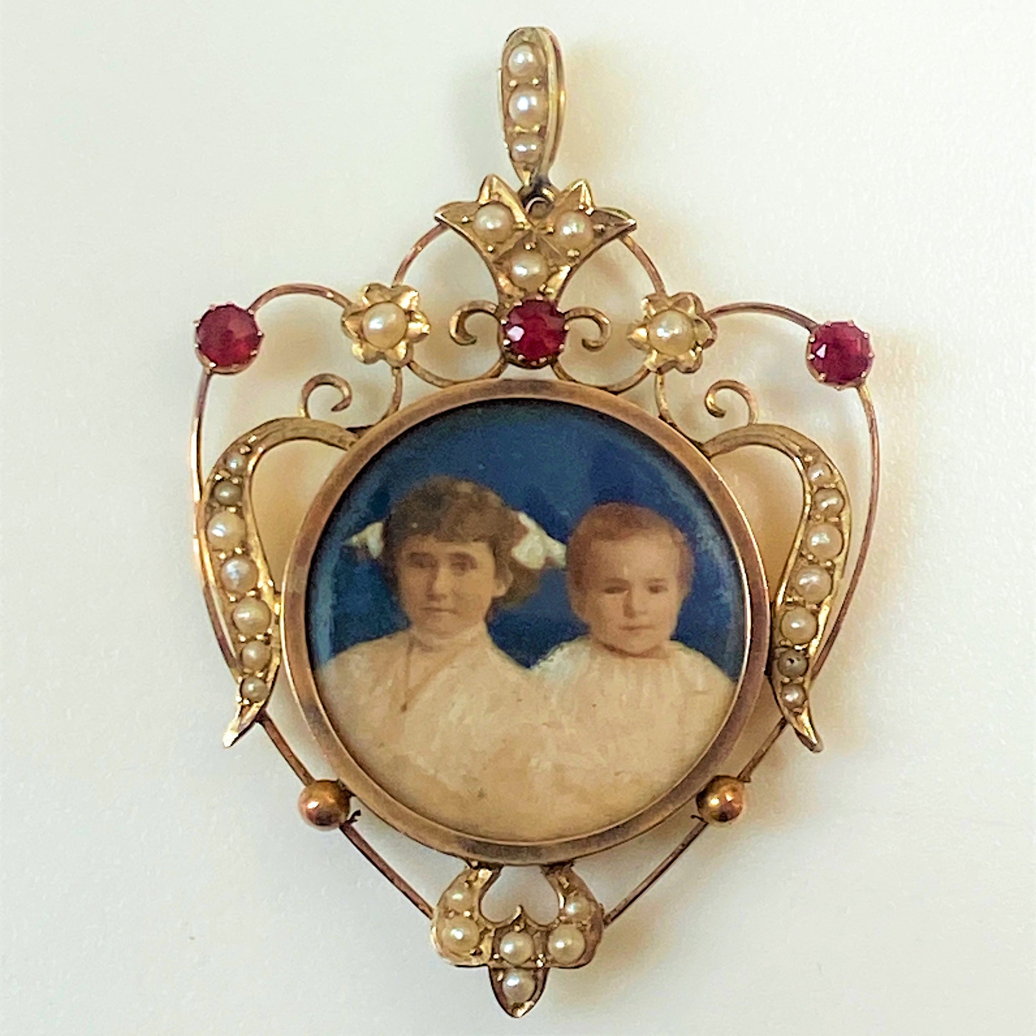 Victorian 9ct Gold, Ruby and Pearl, Portrait Frame Pendant