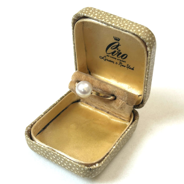 Vintage 9ct Gold and Pearl Ring by Ciro