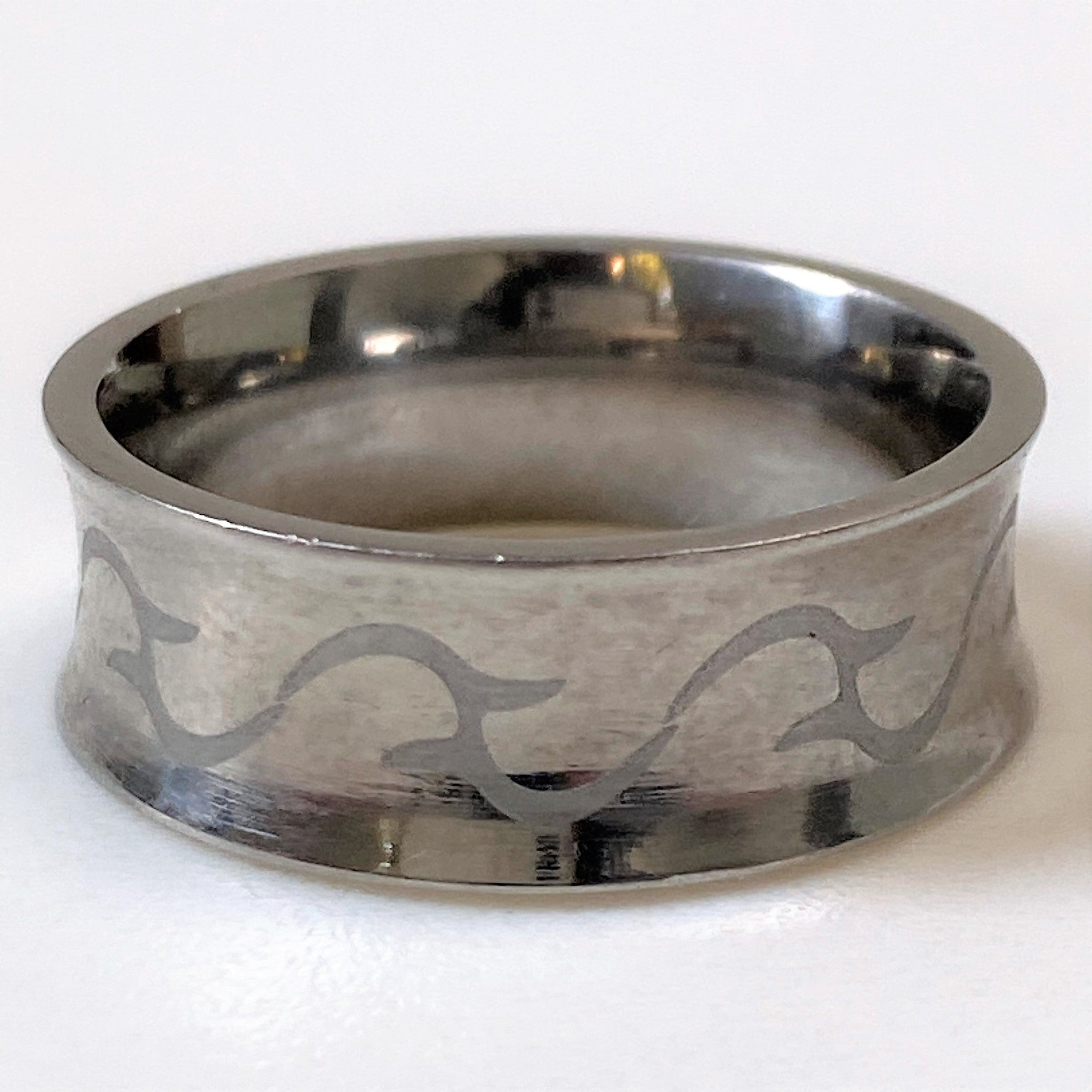 Stainless Steel Men’s Ring with Etched Design