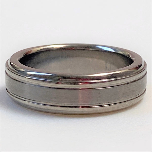 Titanium Men’s Two-tone Ring