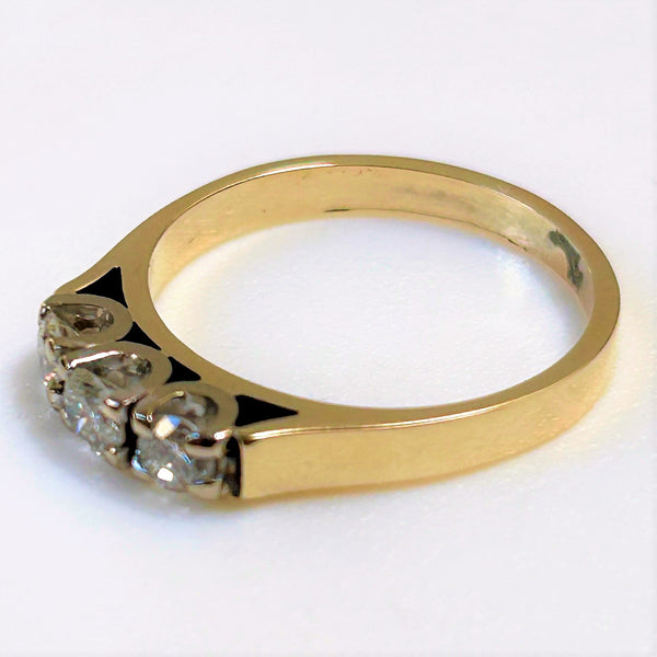 Vintage 18ct Gold and Diamond Trilogy Ring