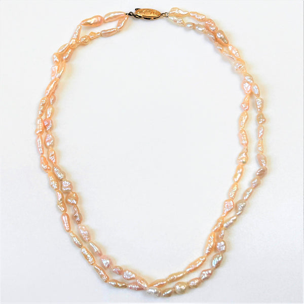 Pearl Necklace with Gilded Silver Clasp