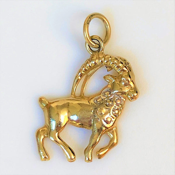 Vintage 9ct Gold "Ibex" Charm Pendant