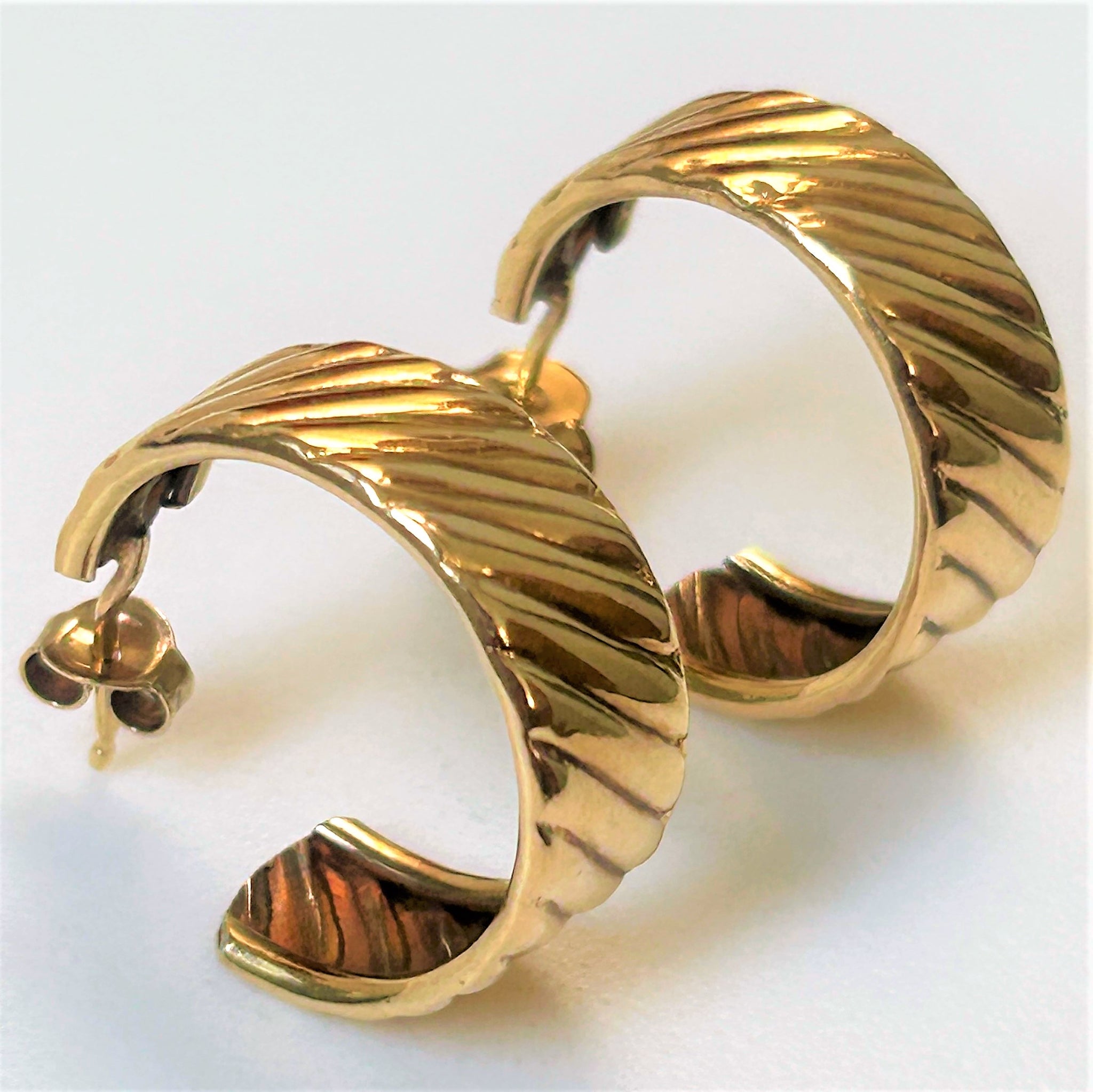 14ct Gold Hoop Earrings