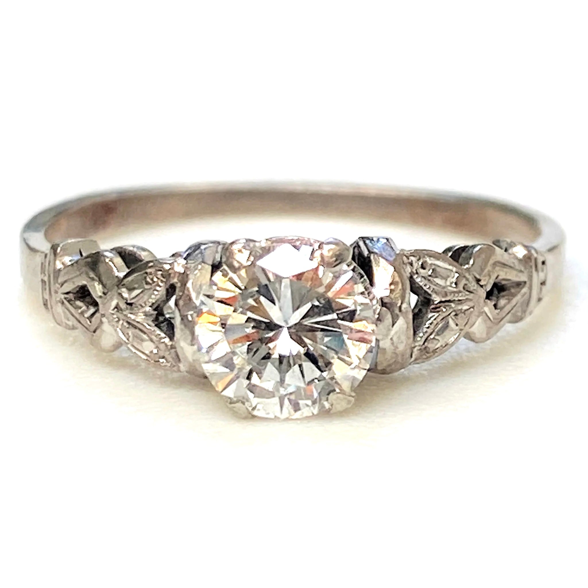 Vintage 10ct White Gold and Diamond Ring