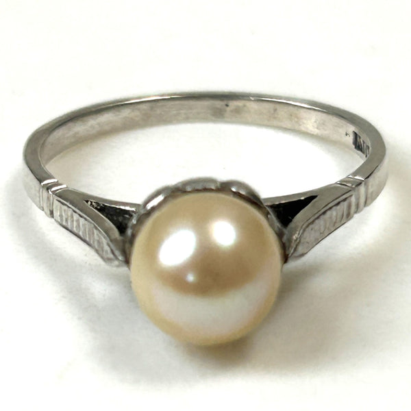 Vintage Silver and Pearl Ring