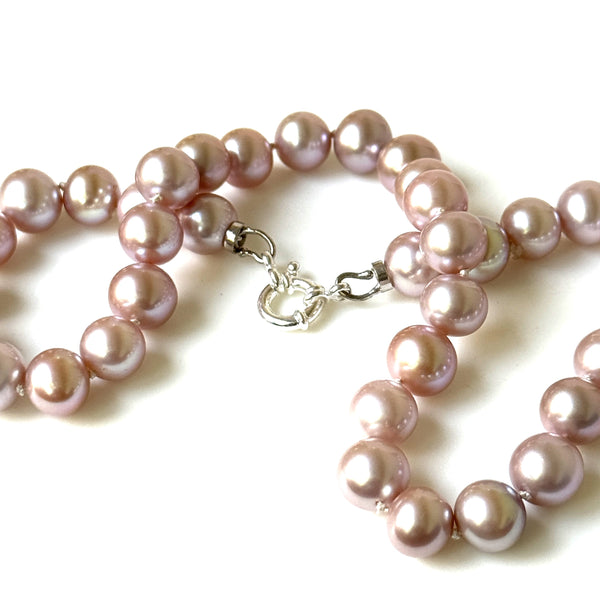 Vintage Pearl Necklace with Silver Clasp