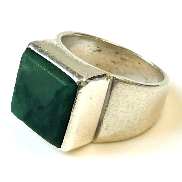 Modernist Leah Mehmed Silver and Transvaal Jade Ring