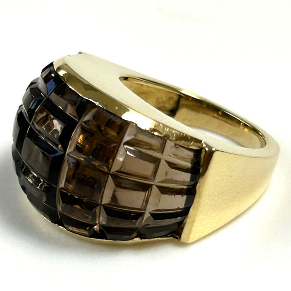 Vintage 18ct Yellow Gold and Carved Smoky Topaz Ring