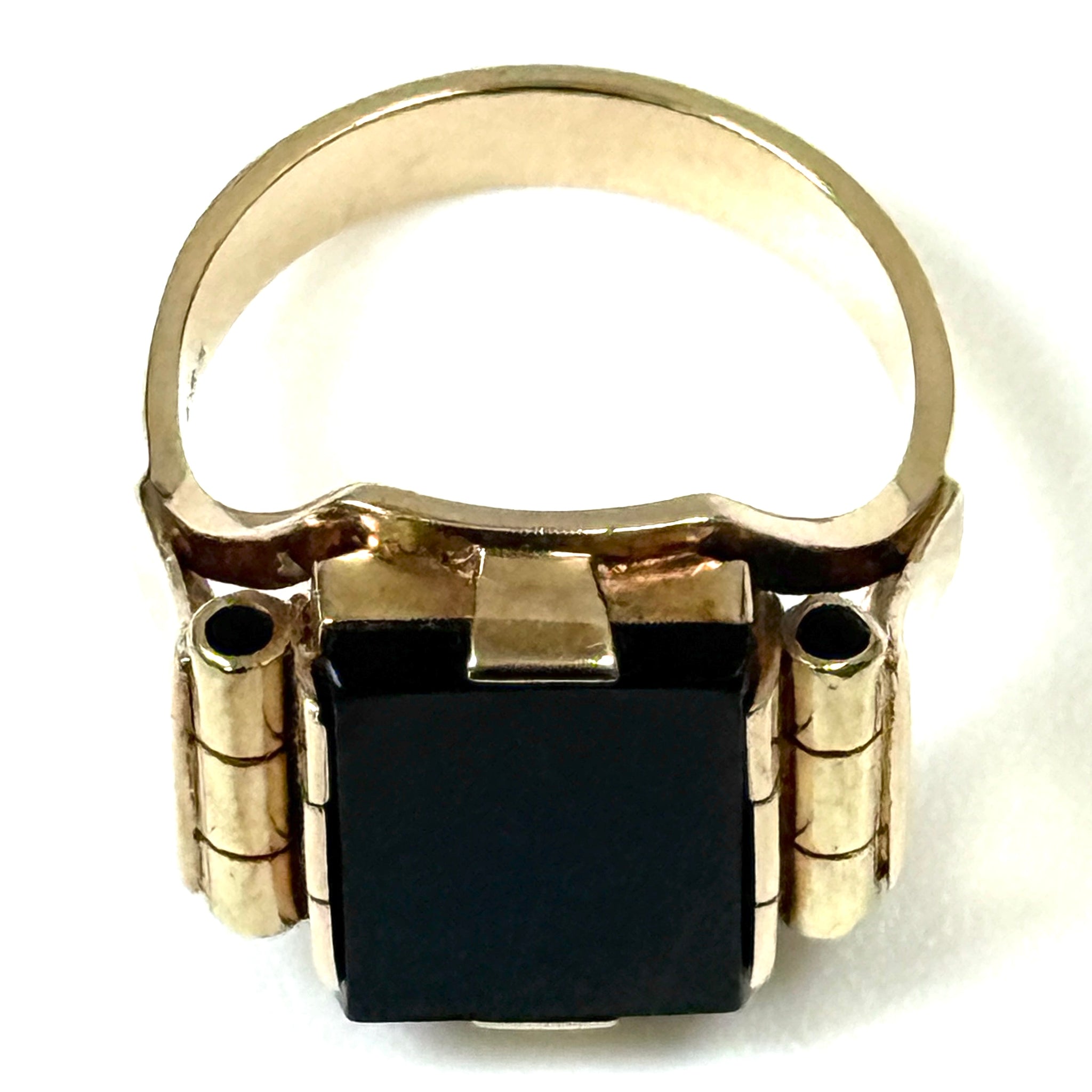 Art Deco-Style 14ct Gold and Onyx Signet Ring