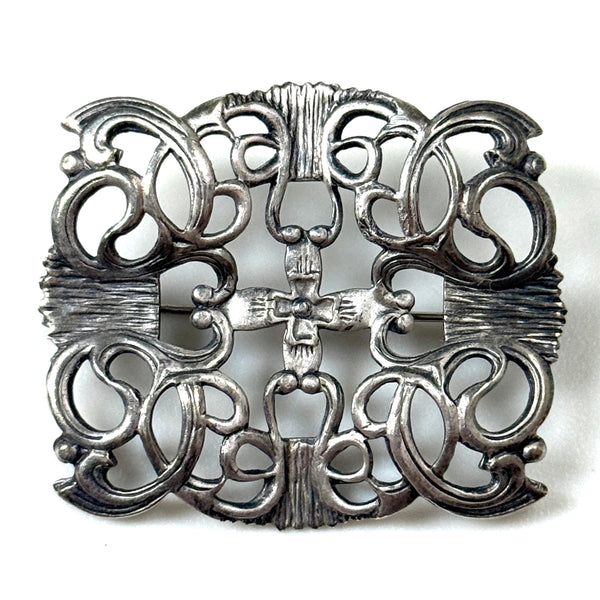Antique Style Pierced Fashion Brooch