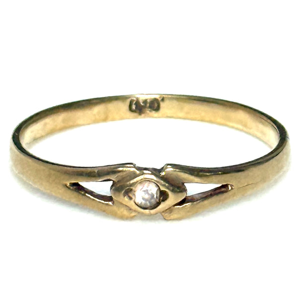 Vintage 9ct Yellow Gold and Crystal Ring