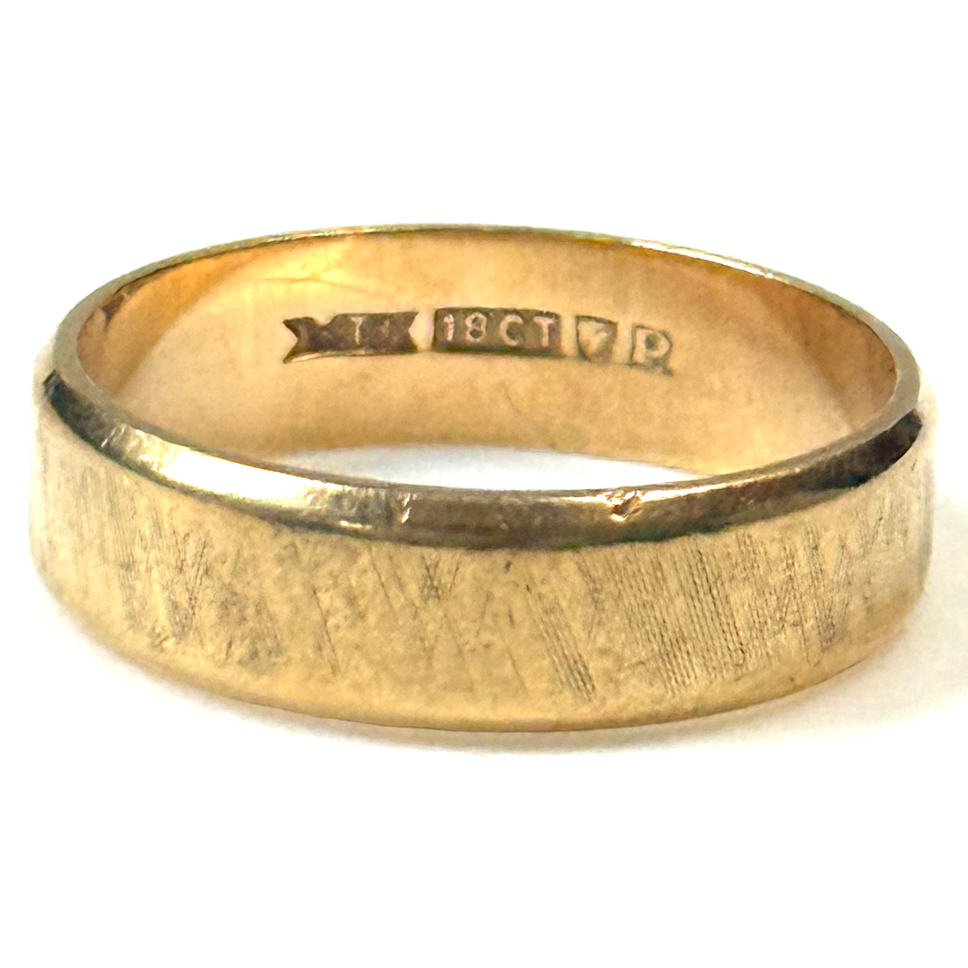 18ct Gold Wedding Band