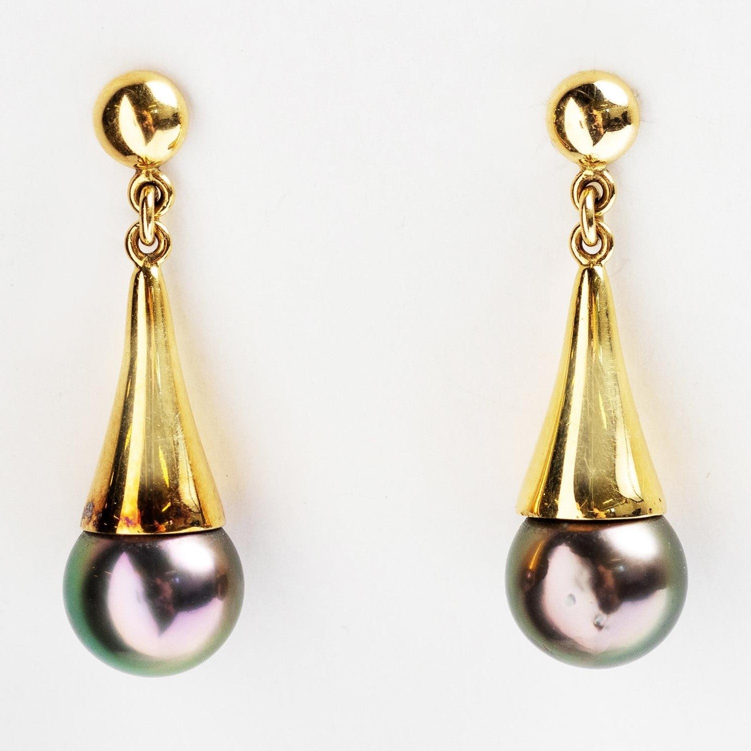 18ct Gold and Black Pearl Drop Earrings