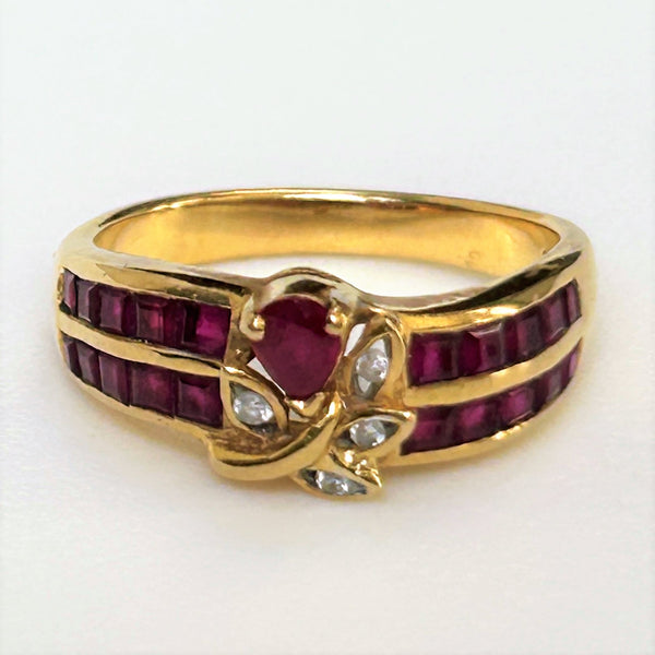 Vintage 18ct Gold, Diamond and Ruby “Flower” Ring