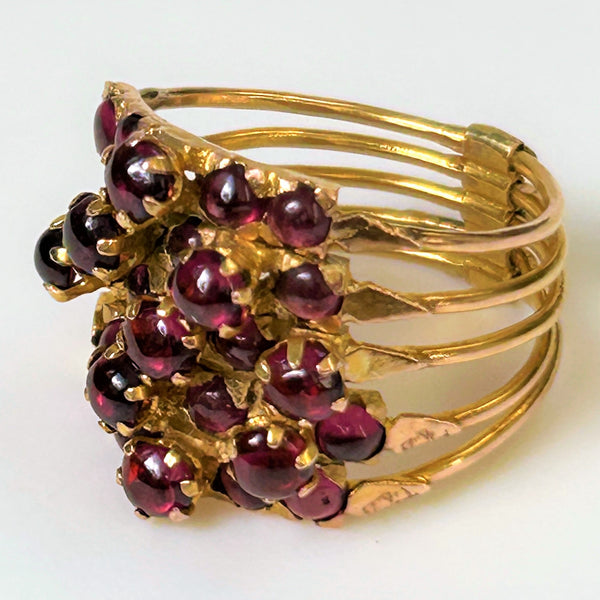 Vintage 18ct Gold and Ruby Stacking Ring