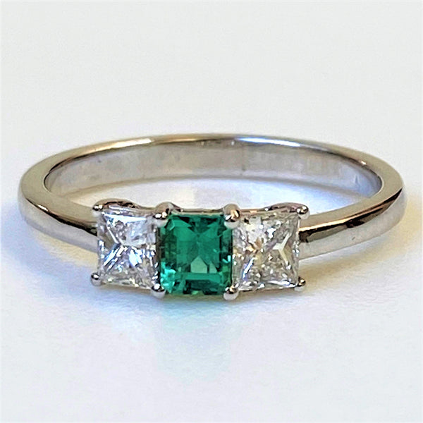 18ct White Gold, Emerald and Diamond Ring