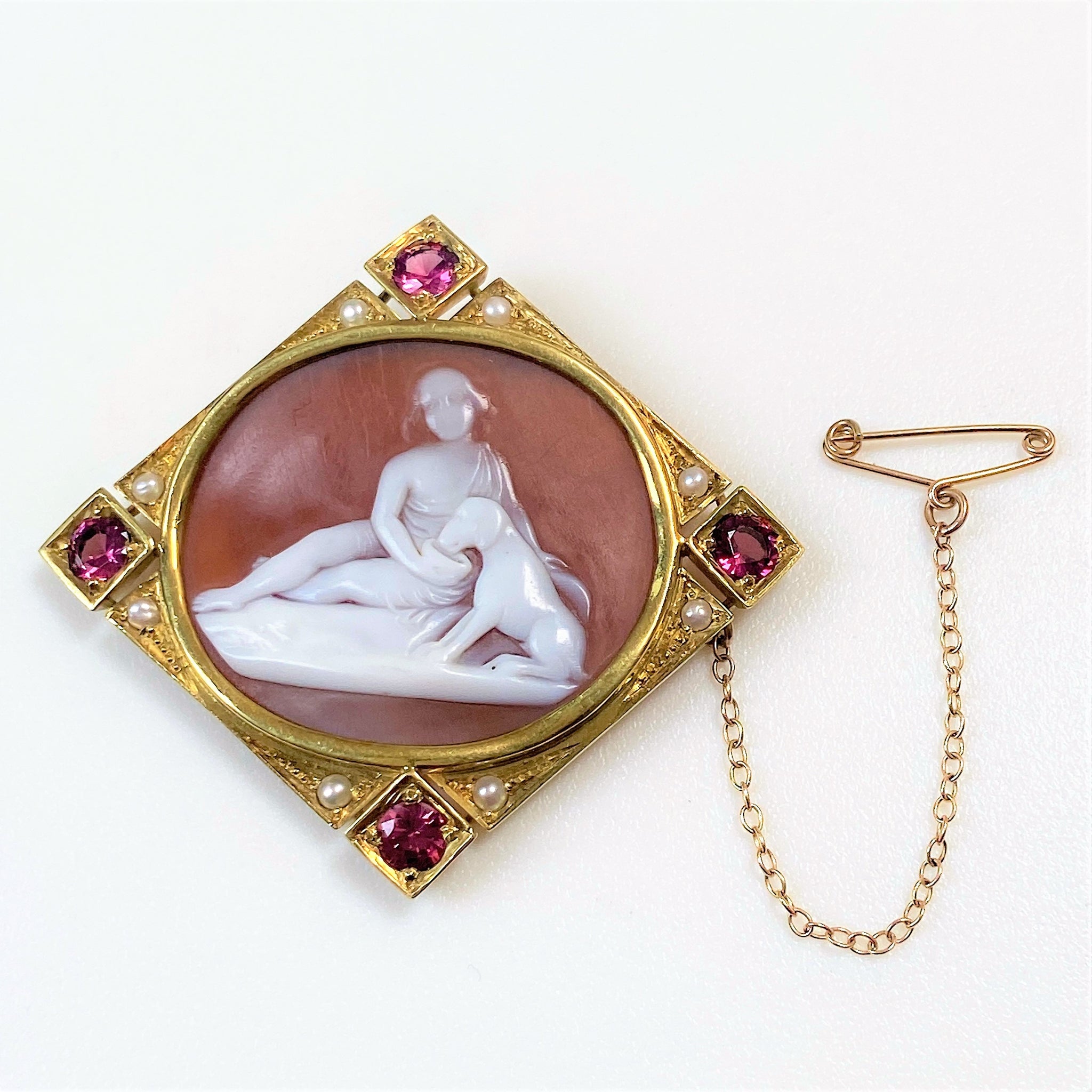 Arts and Crafts 18ct Gold, Cameo and Pink Sapphire Brooch