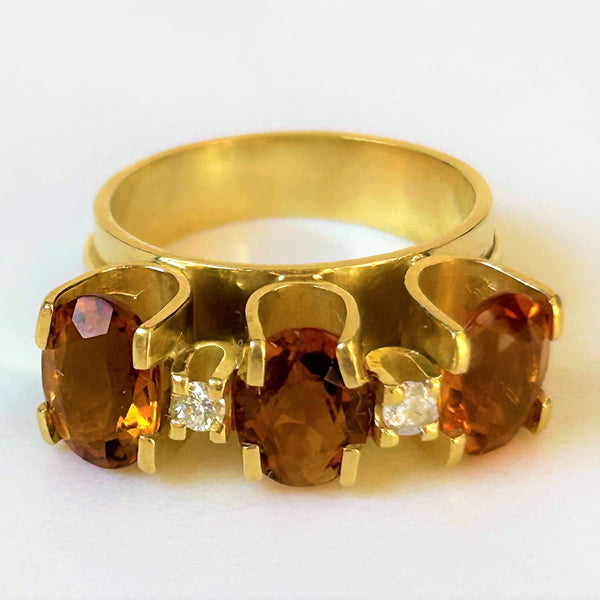 Modernist 18ct Gold, Citrine and Diamond Ring